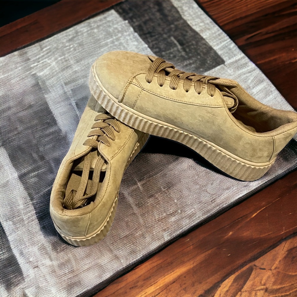 ‼️$7‼️H2K Hannah Suede Platform Sneakers Tan NWB
